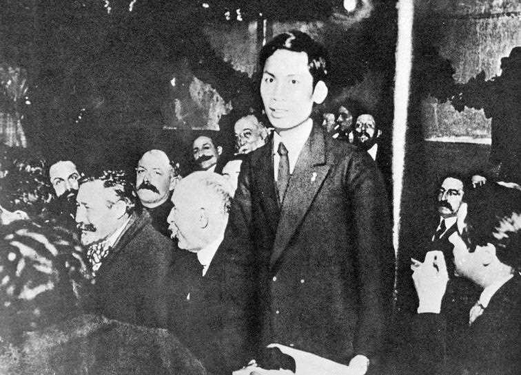 Nguyễn Ái Quốc đến với Luận cương của Lenin - Mốc son quan trọng của cách mạng Việt Nam